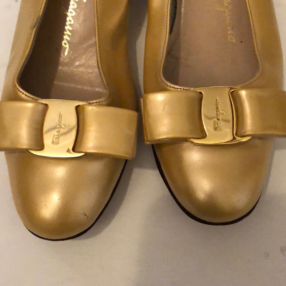 SALVATORE FERRAGAMO shoes - Picture 2 of 8